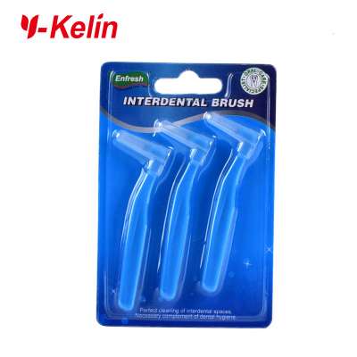 Disposable interdental brush for teeth cleaning